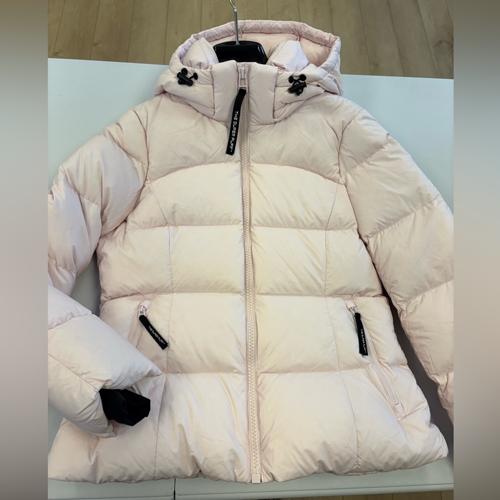Aritzia Supersnug puff